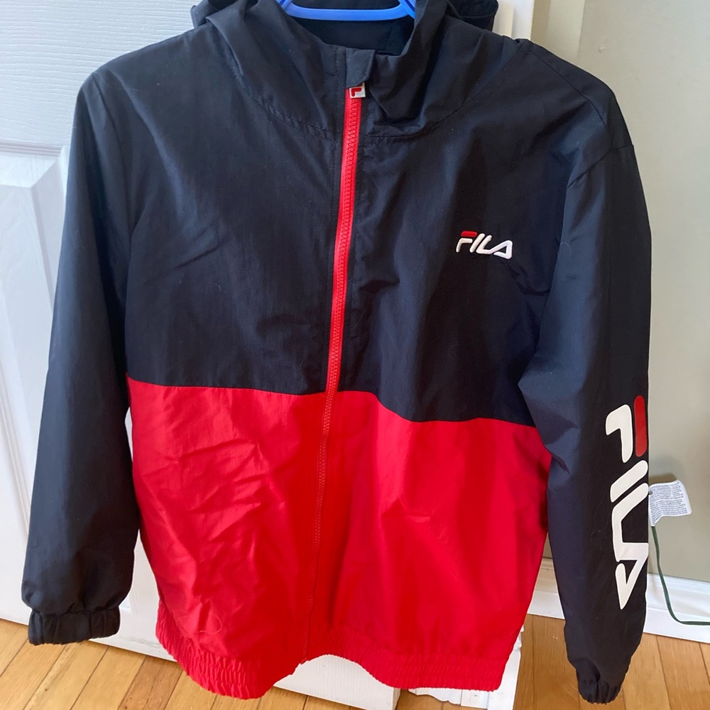 Boys size 14-16 Fila jacket never worn